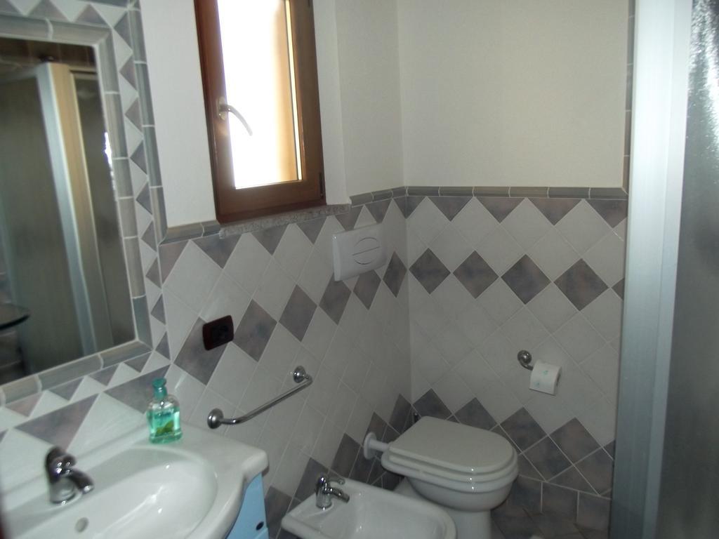 Casa Elena Apartment Cala Gonone Room photo