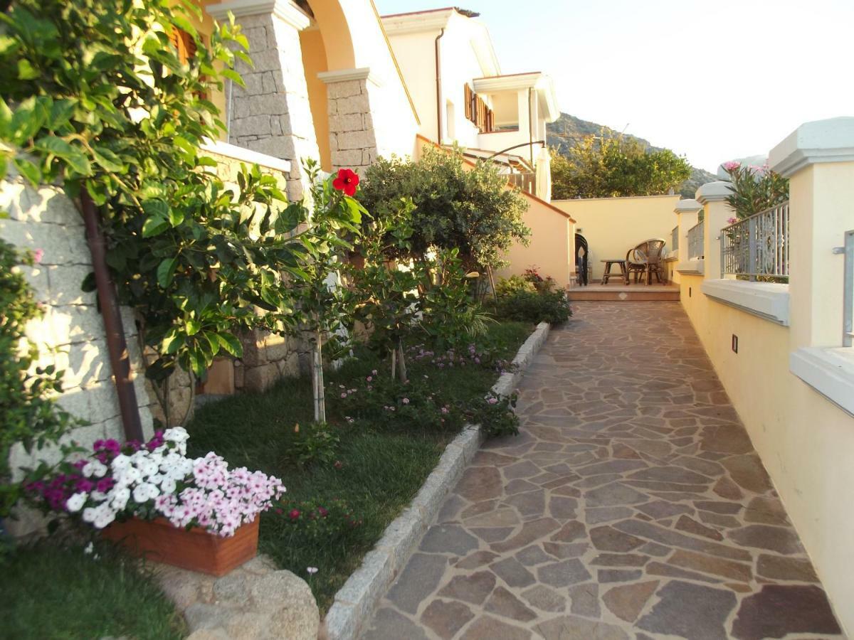 Casa Elena Apartment Cala Gonone Exterior photo